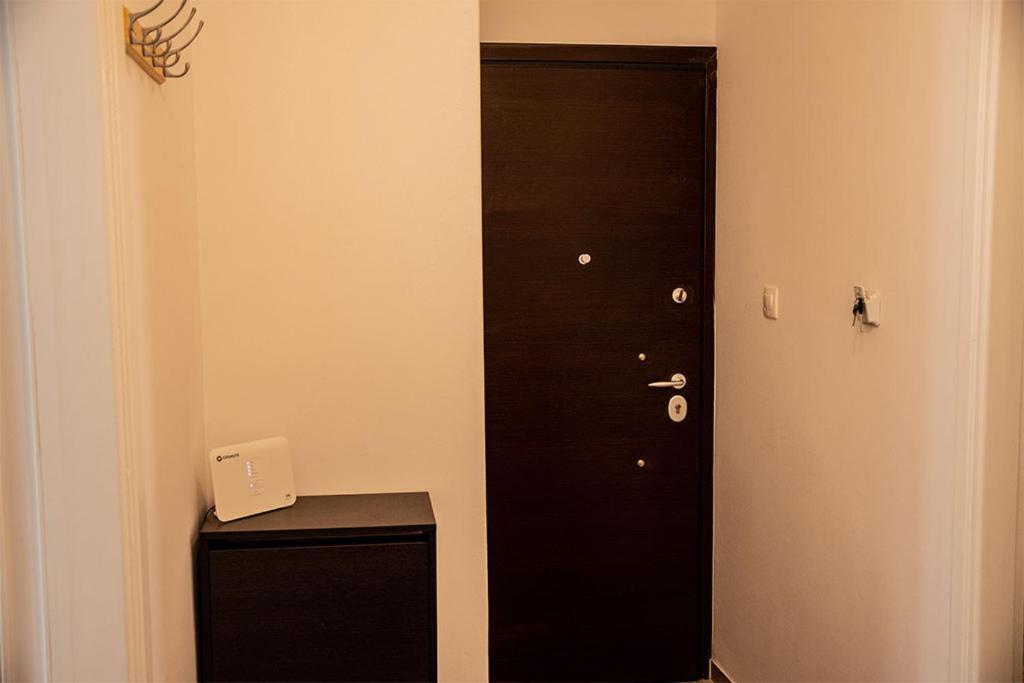 Your Apartment In Αθήνα Εξωτερικό φωτογραφία